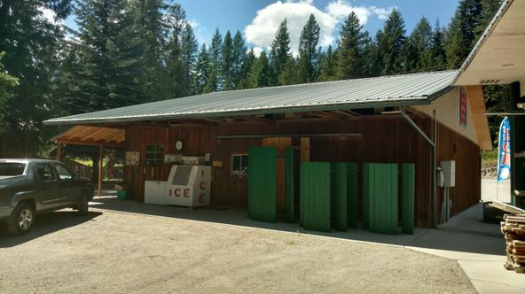 4404 Highway 31, Ione, WA 99139